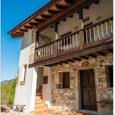 Apartamentos Rurales El Torneru Piloña 外观 照片
